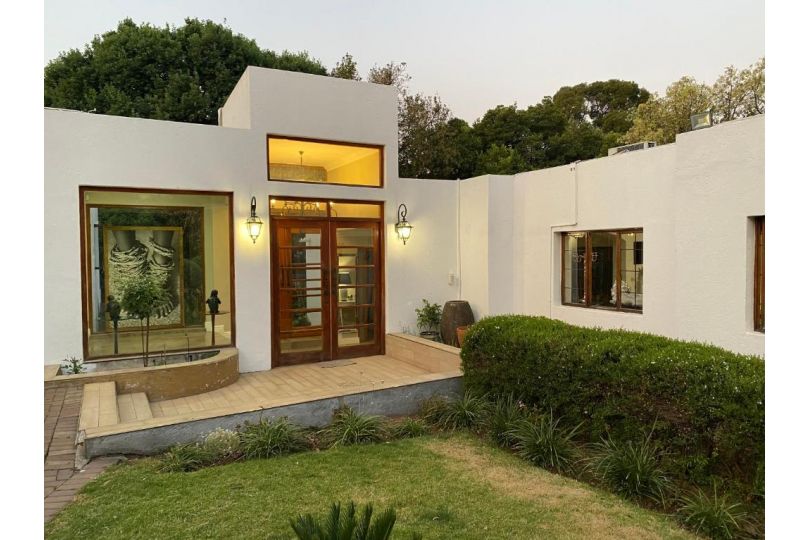 The Ridgeback, 4 Bedroom House Bryanston Guest house, Johannesburg - imaginea 1