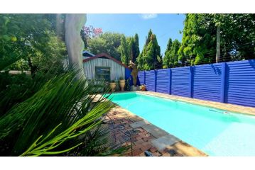 The Sculpture Yard Guest house, Pretoria - 4