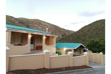 The Short and Lazy Guest house, Montagu - 2