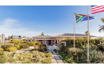 The Sir David Boutique Guest house, Bloubergstrand - 2