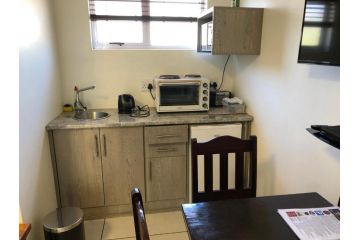 The Solomon Guest house, Kimberley - 4