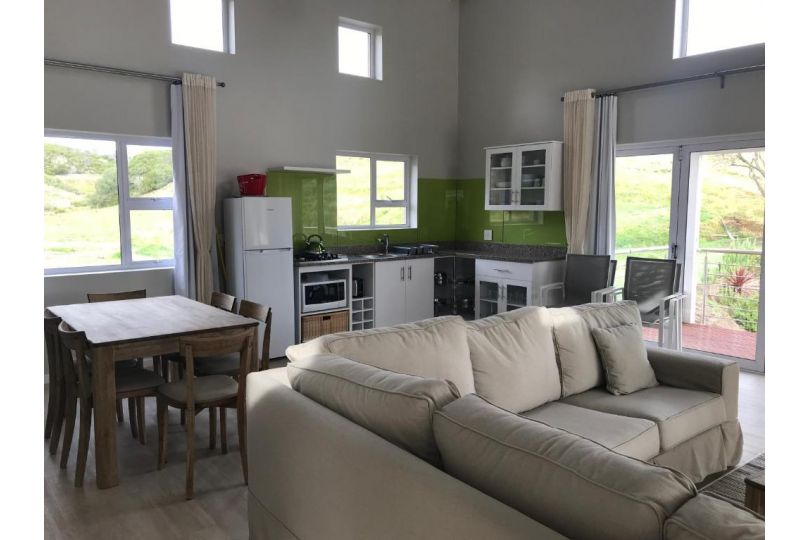 The Suites at Waterryk Eco Guest Farm Guest house, Stilbaai - imaginea 11