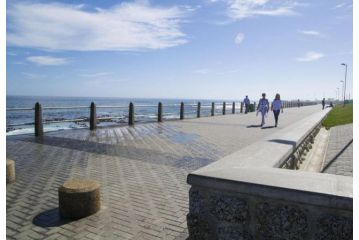 The Tower Mews Apartment, Cape Town - 4