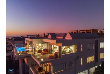 THE VIEW LANGEBAAN LAGOON VILLA Villa, Langebaan - 1