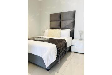 THE VIEW at Ellipse Apartment, Midrand - 5