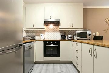 The Waves 1002 by HostAgents Apartment, Bloubergstrand - 4