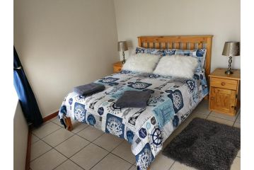 The White House Apartment, Mossel Bay - 1