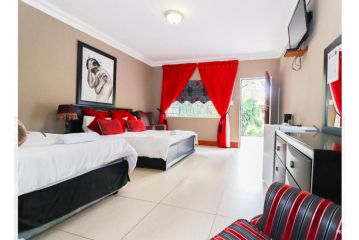 The White House Guesthouse Guest house, Klerksdorp - 4