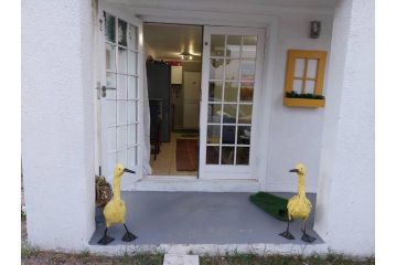 The Yellowbird - Cozy self-catering unit Guest house, Darling - 1