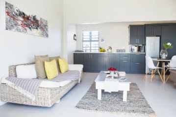 Three Feathers Cottages Chalet, Langebaan - 3