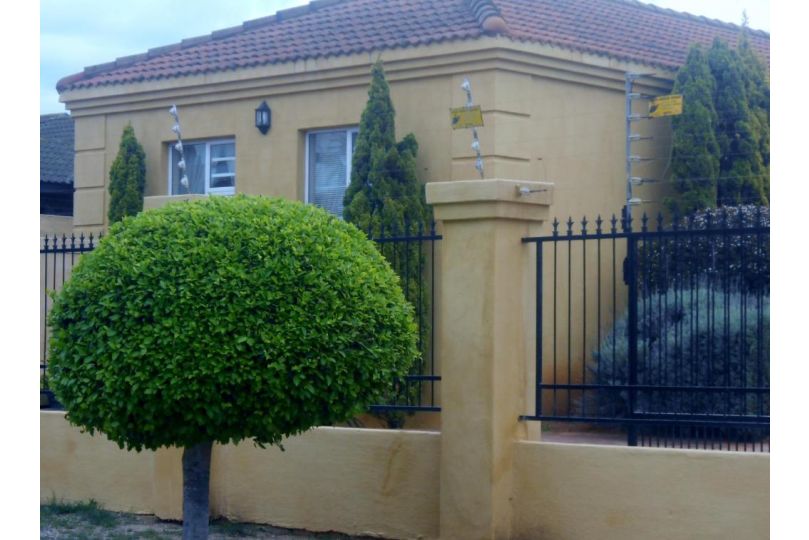 Toscana Cottage Guest house, Port Elizabeth - imaginea 2