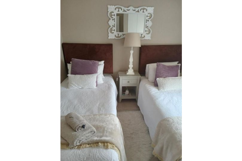 Toscana Cottage Guest house, Port Elizabeth - imaginea 5