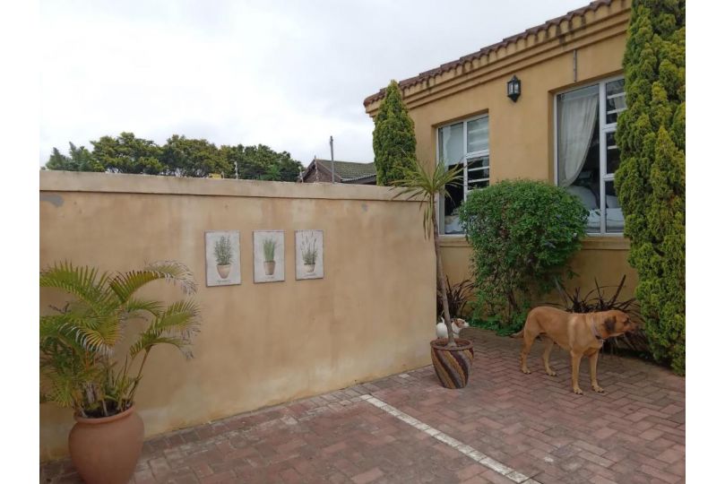 Toscana Cottage Guest house, Port Elizabeth - imaginea 1