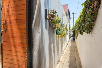 Tranquil Oasis in the heart of Green Point Apartment, Cape Town - 4