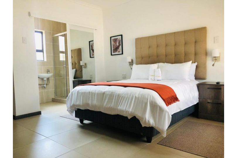 Tranquility Guesthouse Guest house, Standerton - imaginea 16