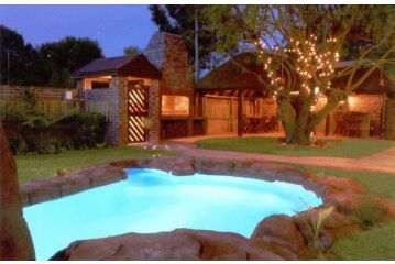 Treetops Guesthouse Bed and breakfast, Port Elizabeth - 2