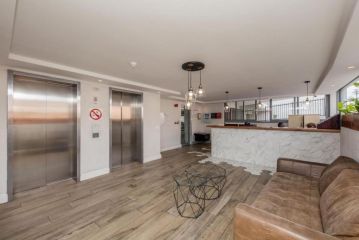 The Paragon LUXE with Rooftop Pool and Gym Apartment, Cape Town - 5