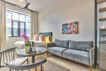 Trendy Urban Apartment in East City - Central CBD Apartment, Cape Town - 2