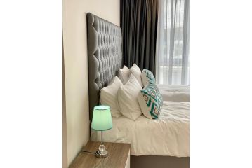 Menlyn Maine Residence 11th Floor Apartment, Pretoria - 5