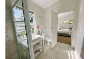 Leisure Isle Holiday Home Guest house, Knysna - 3