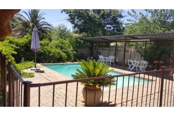 Tukha Guesthouse Guest house, Bloemfontein - 5