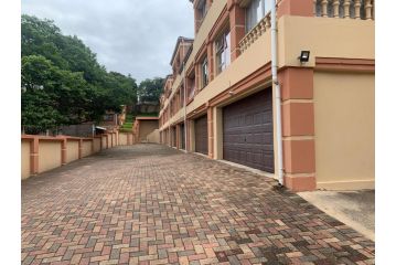 Tulip Court Apartment, Margate - 1