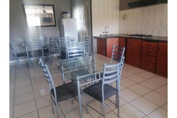 Tushiya guest lodge witbank Guest house, Witbank - 3