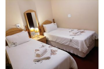 Tushiya guest lodge witbank Guest house, Witbank - 2