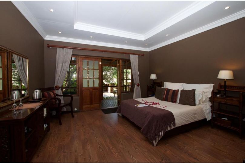 Tuskers Bush Lodge B&B Bed and breakfast, Hartbeespoort - imaginea 2