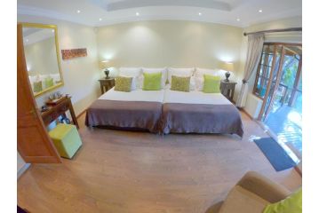 Tuskers Bush Lodge B&B Bed and breakfast, Hartbeespoort - 5