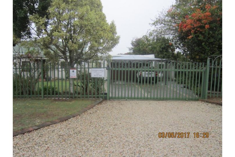 Twilight Cottage Guest house, Plettenberg Bay - imaginea 13