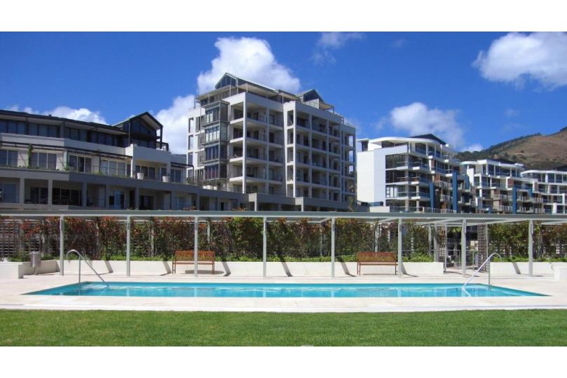 Two Bedroom Apartment - fully furnished and equipped Apartment, Cape Town - imaginea 7