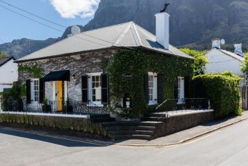 Ty-Bach Cotttage leafy Newlands Village Guest house, Cape Town - 2