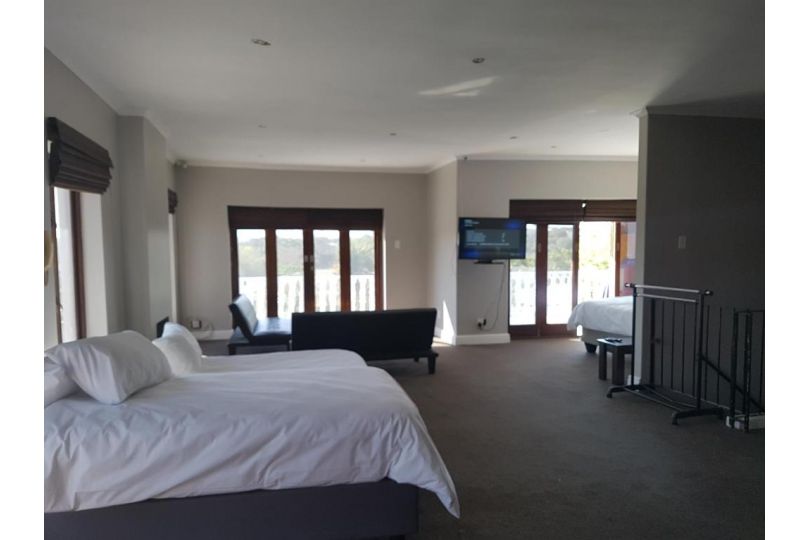 Tyday Accommodation Guest house, Port Elizabeth - imaginea 10