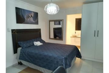 Ultra Housing Suite ApartHotel, Johannesburg - 2