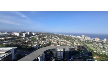 1706 Umhlanga Arch City and Sea Views Apartment, Durban - 1