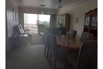 Umhlanga Gem On The Beach Apartment, Durban - 1