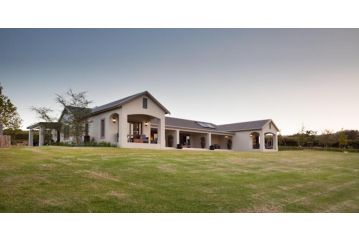 Under Oaks Guest house, Paarl - 2