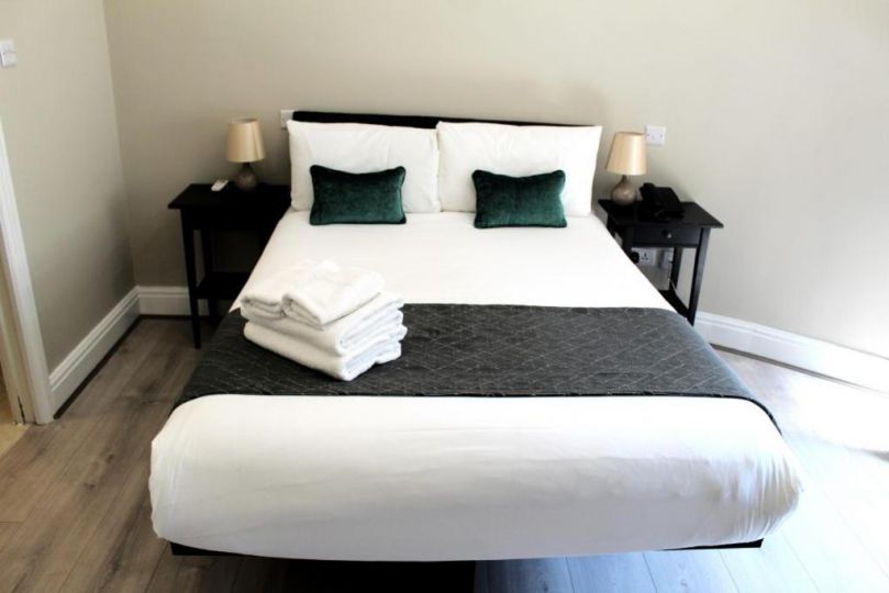 Cosmopolitan Accommodation Group Guest house, Johannesburg - imaginea 13