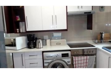 Unit 22 The Palms Apartment, Kimberley - 1