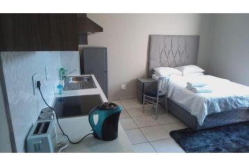 KellyCh Rosyka Apartment, Johannesburg - 5