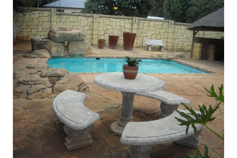Upper Houghton Guesthouse Bed and breakfast, Johannesburg - imaginea 2