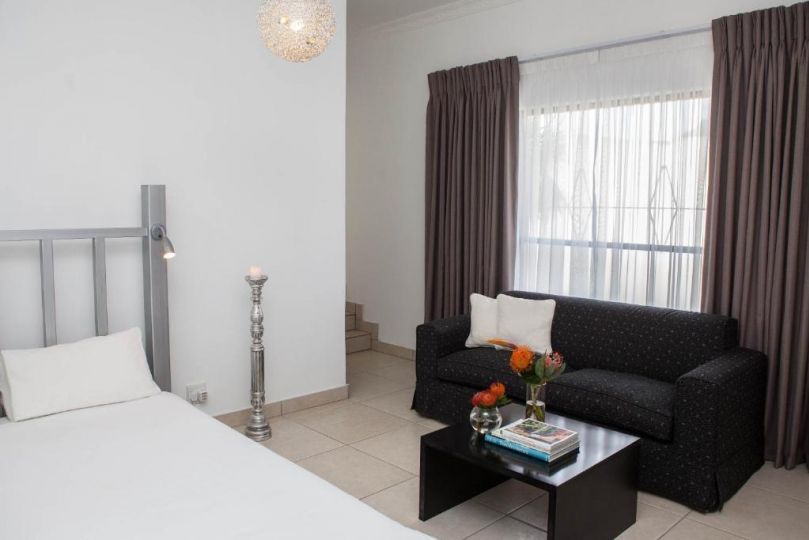 Upperbloem Guesthouse and Apartments Guest house, Cape Town - imaginea 11
