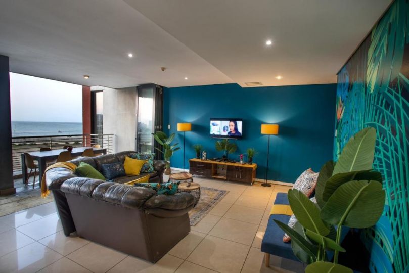 USHAKA WATERFRONT - KALEIDOSCOPIC CARIBBEAN CRUISE Apartment, Durban - imaginea 4
