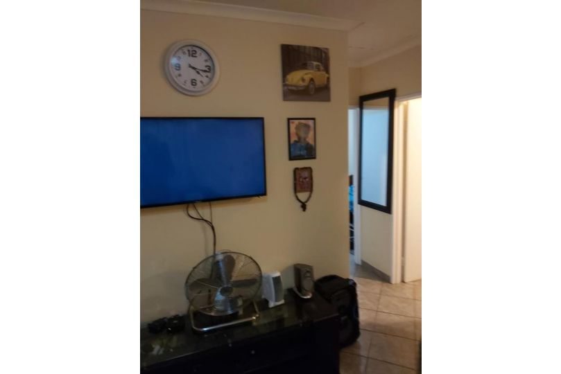 Usmans Appartment Guest house, Cape Town - imaginea 3