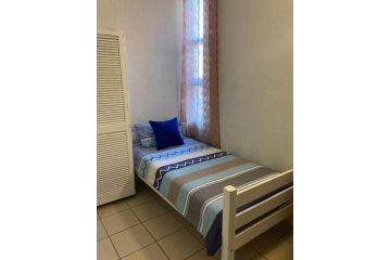 Uvongo Cabanas 9A Apartment, Margate - 4