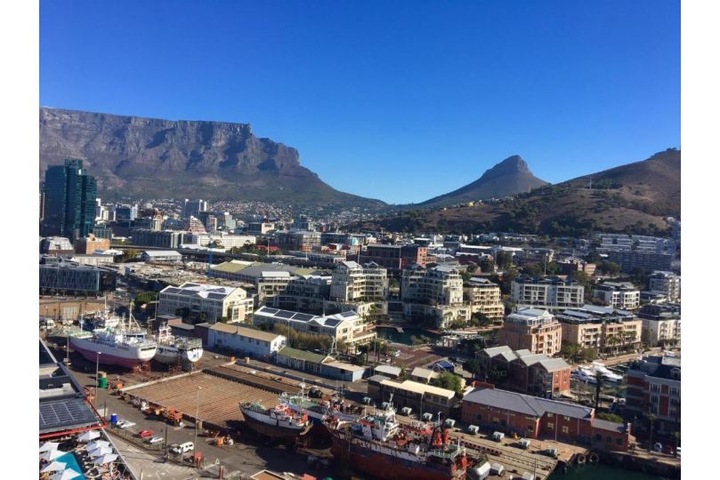 V&A Waterfront Apartment, Cape Town - imaginea 1