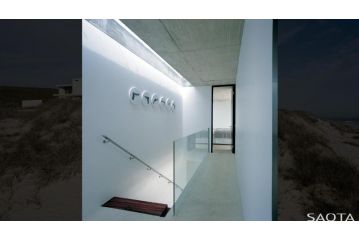 VAME Beachfront Villa, Yzerfontein - 4