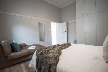 Victoria Court Two Bedroom Oasis in Trendy Long St Apartment, Cape Town - 3