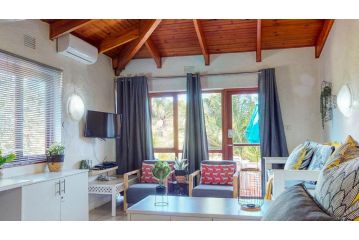San Lameer Villa 2516 by Top Destinations Rentals Guest house, Southbroom - 1